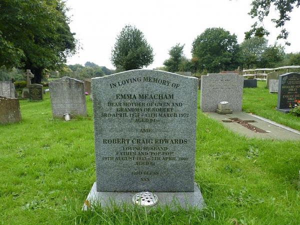 Grave photo