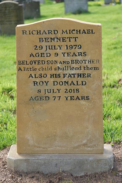 Grave photo