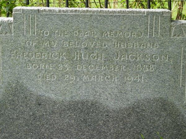 Grave photo