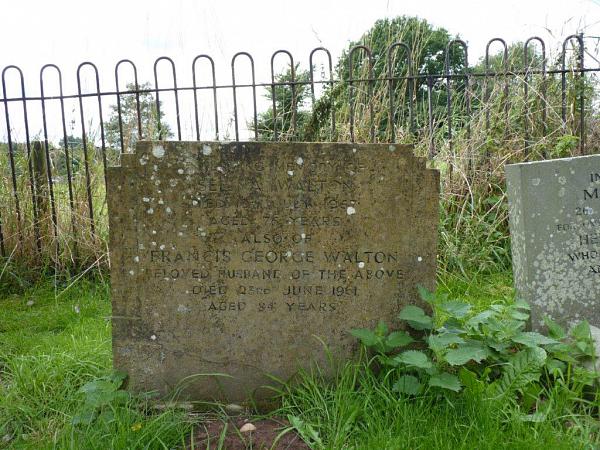 Grave photo