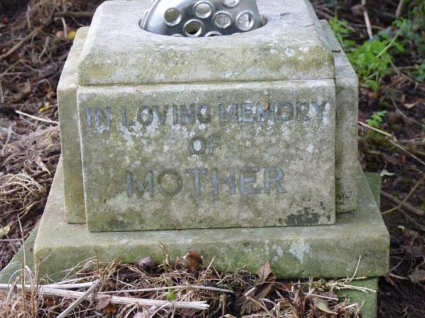 Grave photo