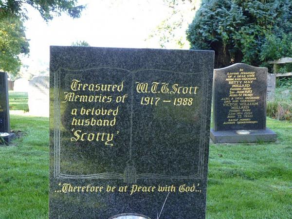 Grave photo