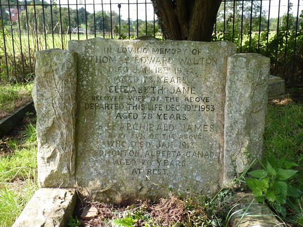 Grave photo