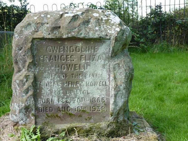 Grave photo