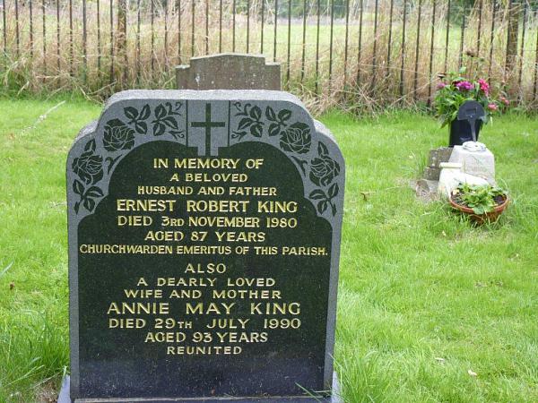 Grave photo