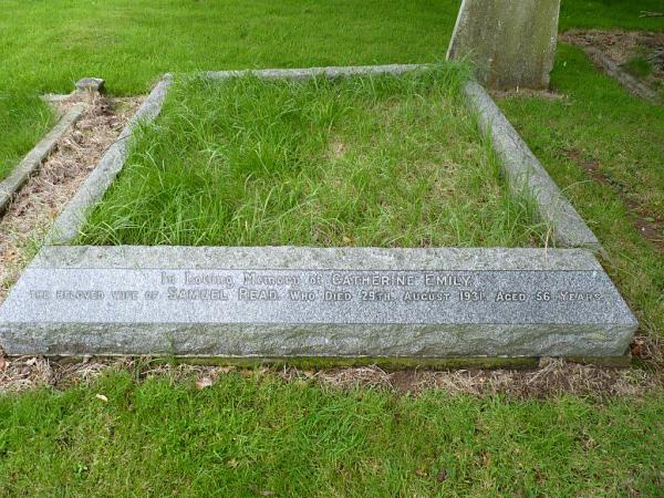 Grave photo