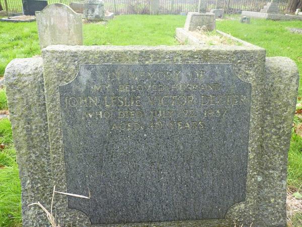 Grave photo