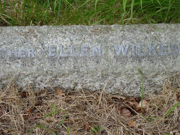 Grave photo