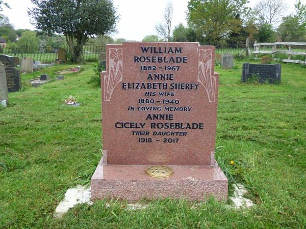Grave photo