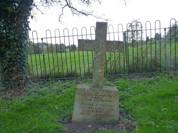 Grave photo