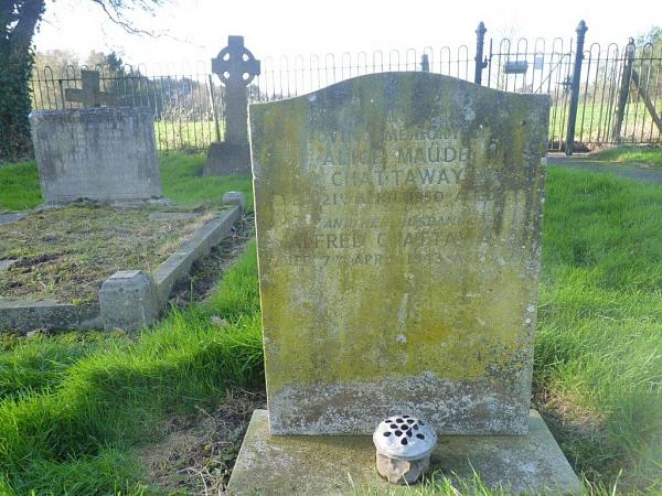 Grave photo