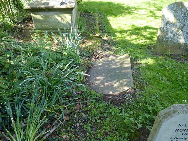 Grave photo