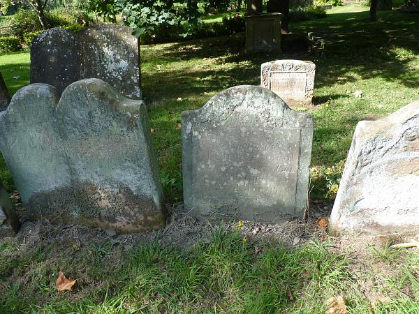 Grave photo