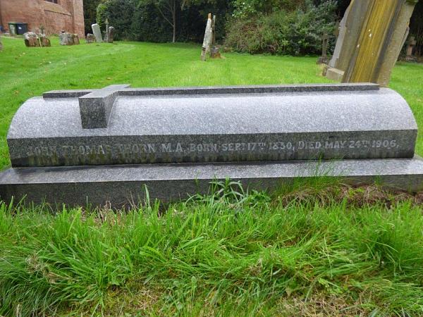 Grave photo