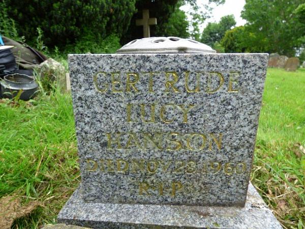Grave photo